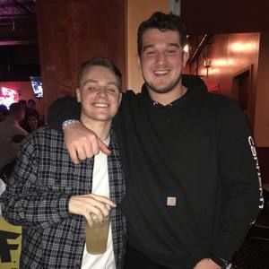 Meet your Posher, Thomas